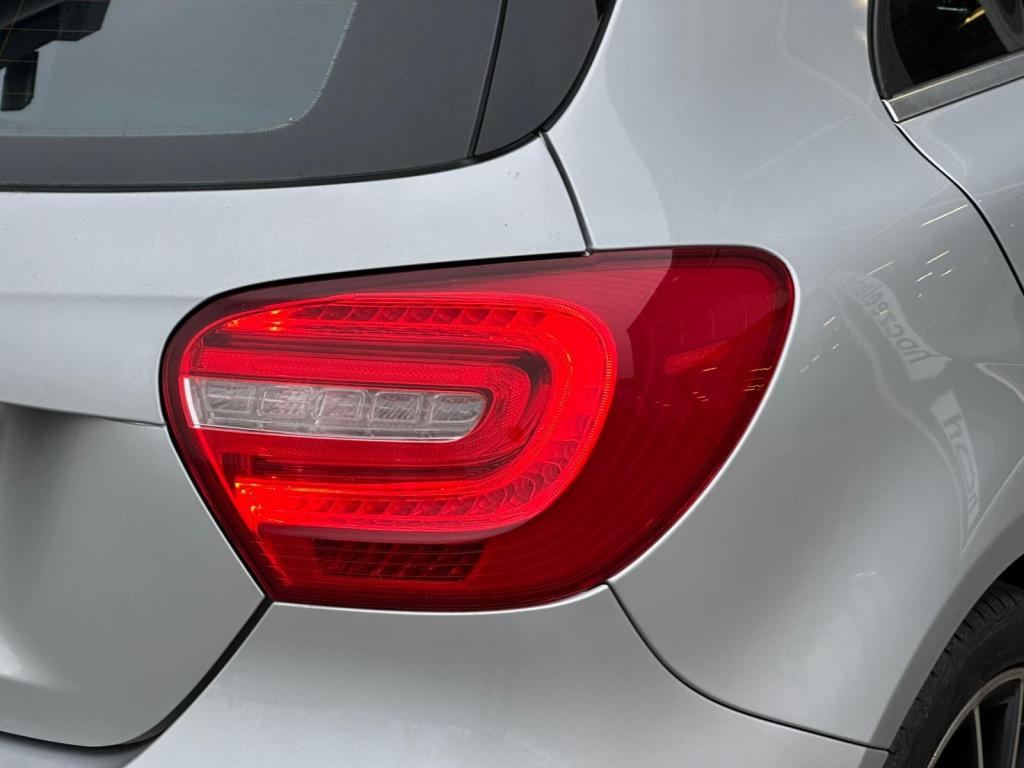 Mercedes-Benz A-Klasse 180 4u3