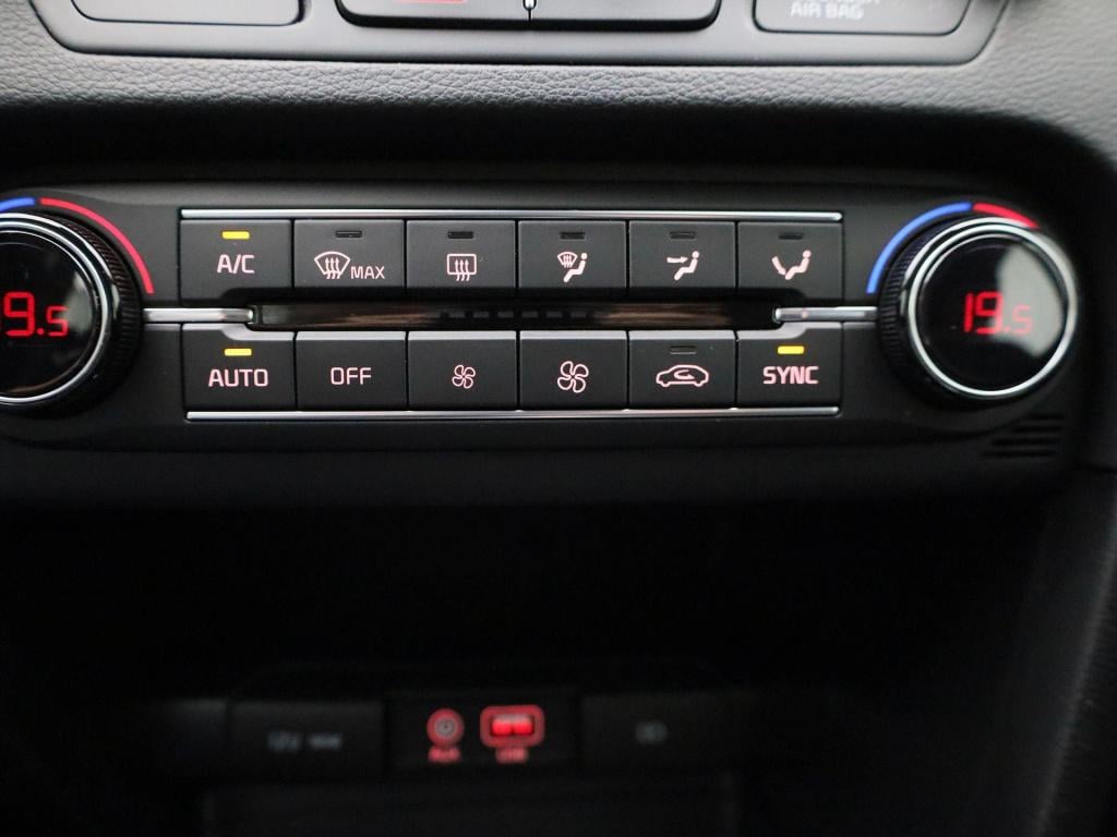 Kia Cee'd 1.0 t-gdi dynamicline | apple carplay | climate control  | cruise