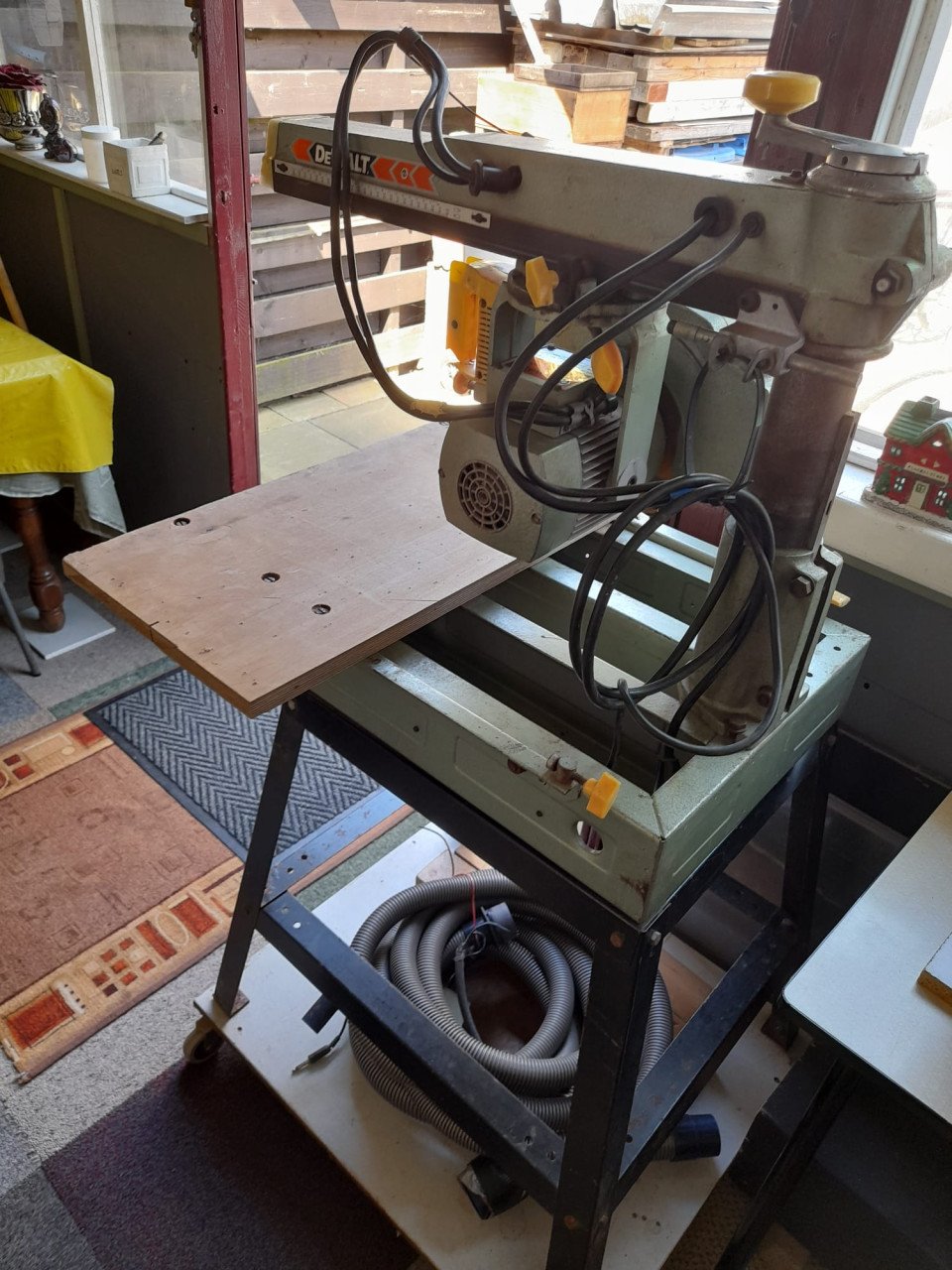Zaagmachine DeWALT