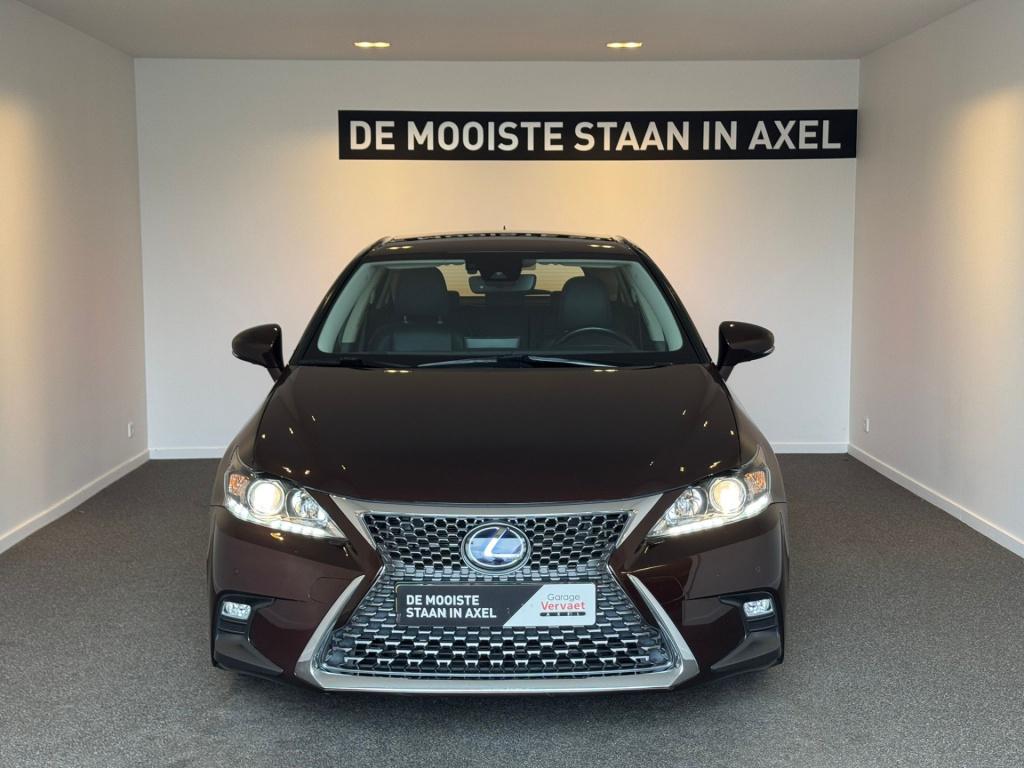 Lexus Ct 200h ultimate edition