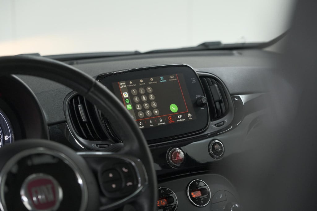Fiat 500 C twinair turbo lounge | parkeersensoren | climate control | cruis