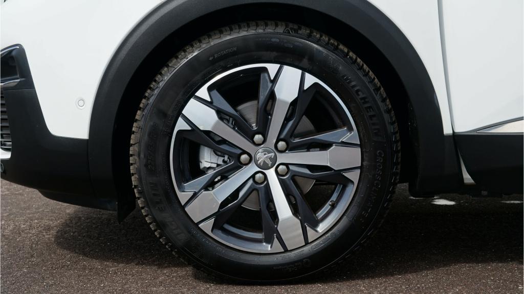Peugeot 3008 1.2 crossway rijklaar incl garantie