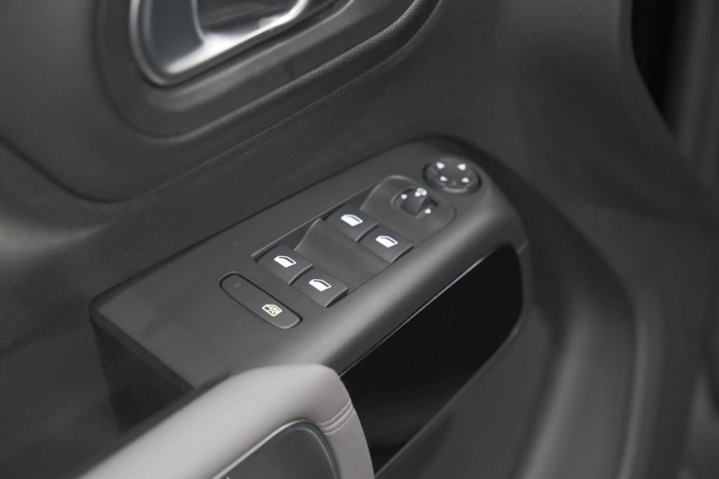 Citroen C5 Aircross puretech 130 feel | trekhaak | camera | dodehoekdetecti