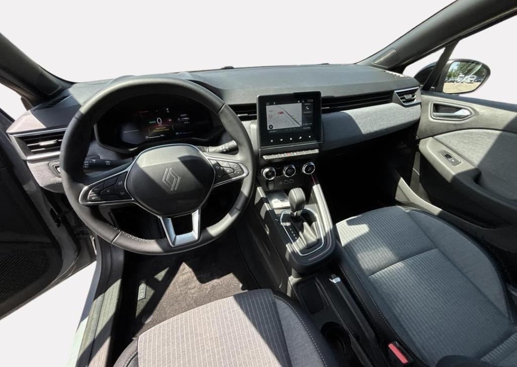 Renault Clio 1.6 e-tech full hybrid 145 techno