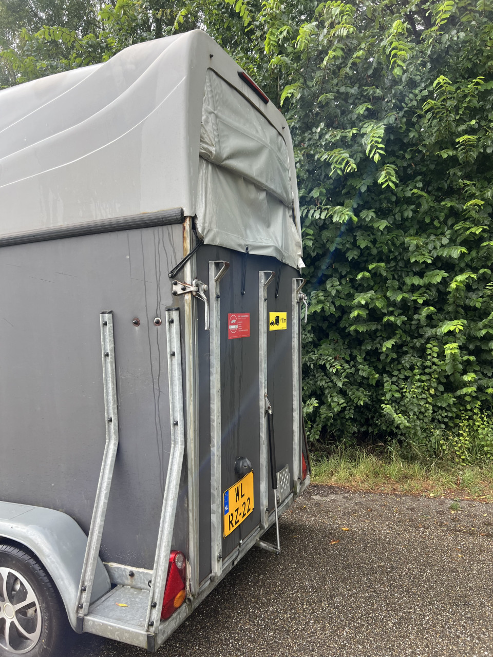 Paarden trailer