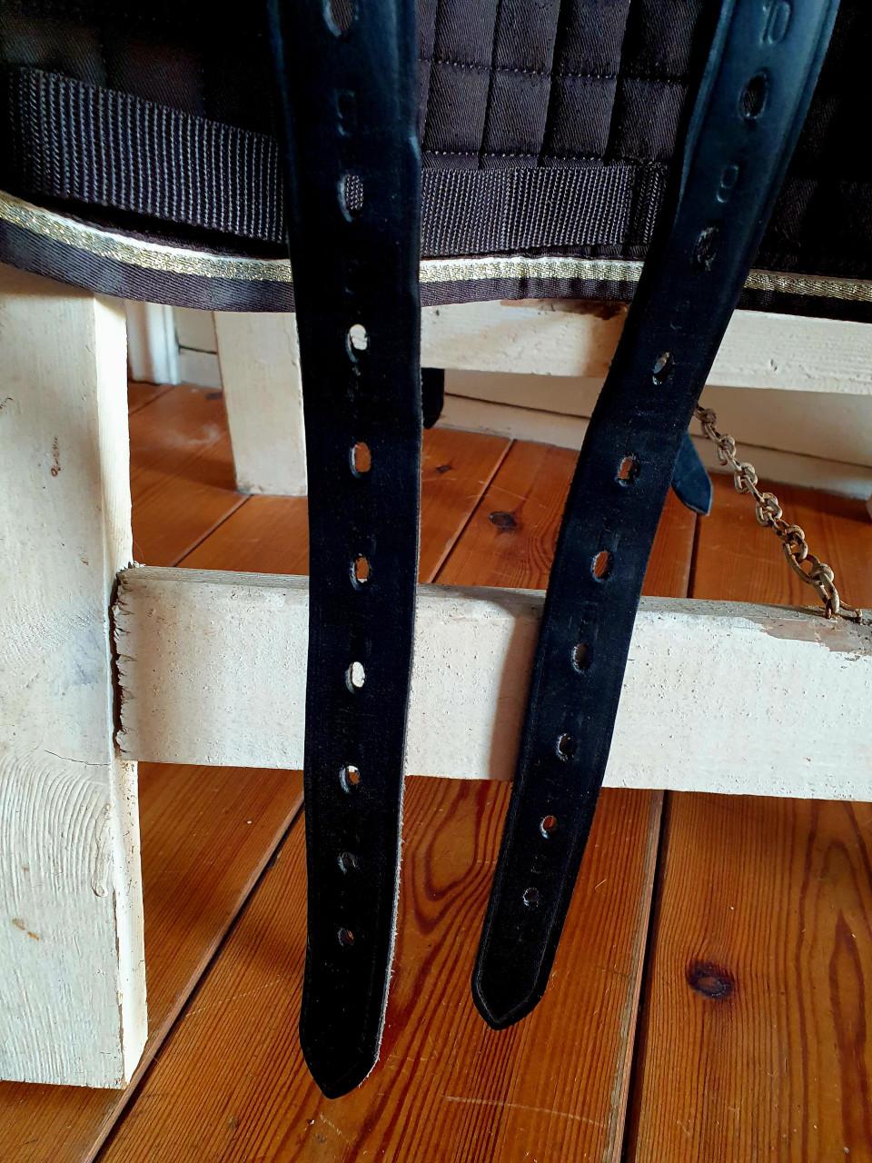 Schutte dressuur zadel 18inch