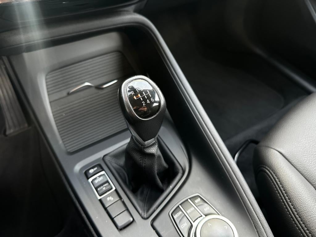 BMW X1 s drive 18i leder | navi | 17" lm