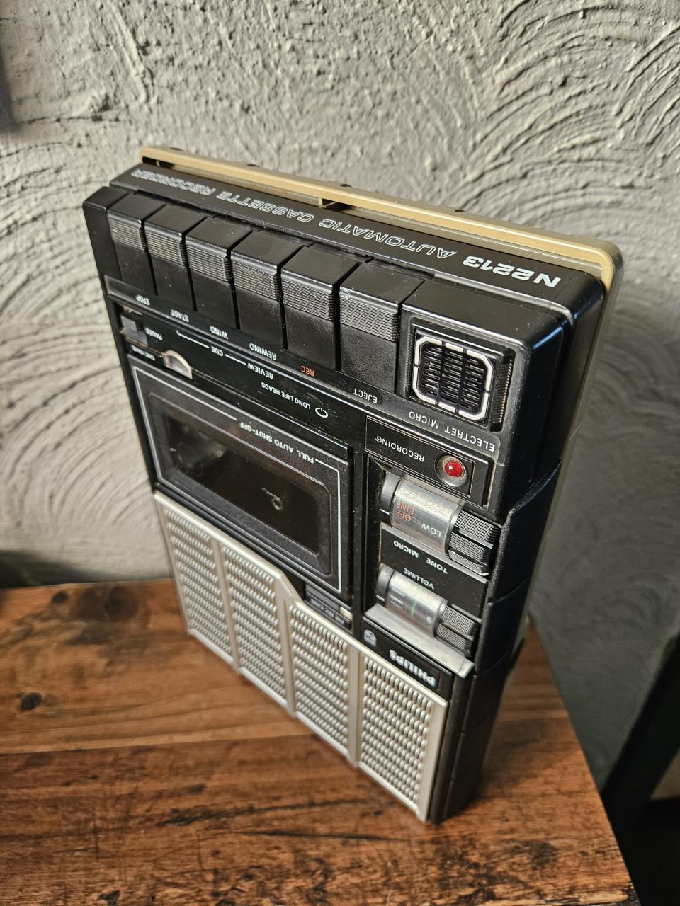 Philips N 2213  vintage draagbare automatic casetterecorder