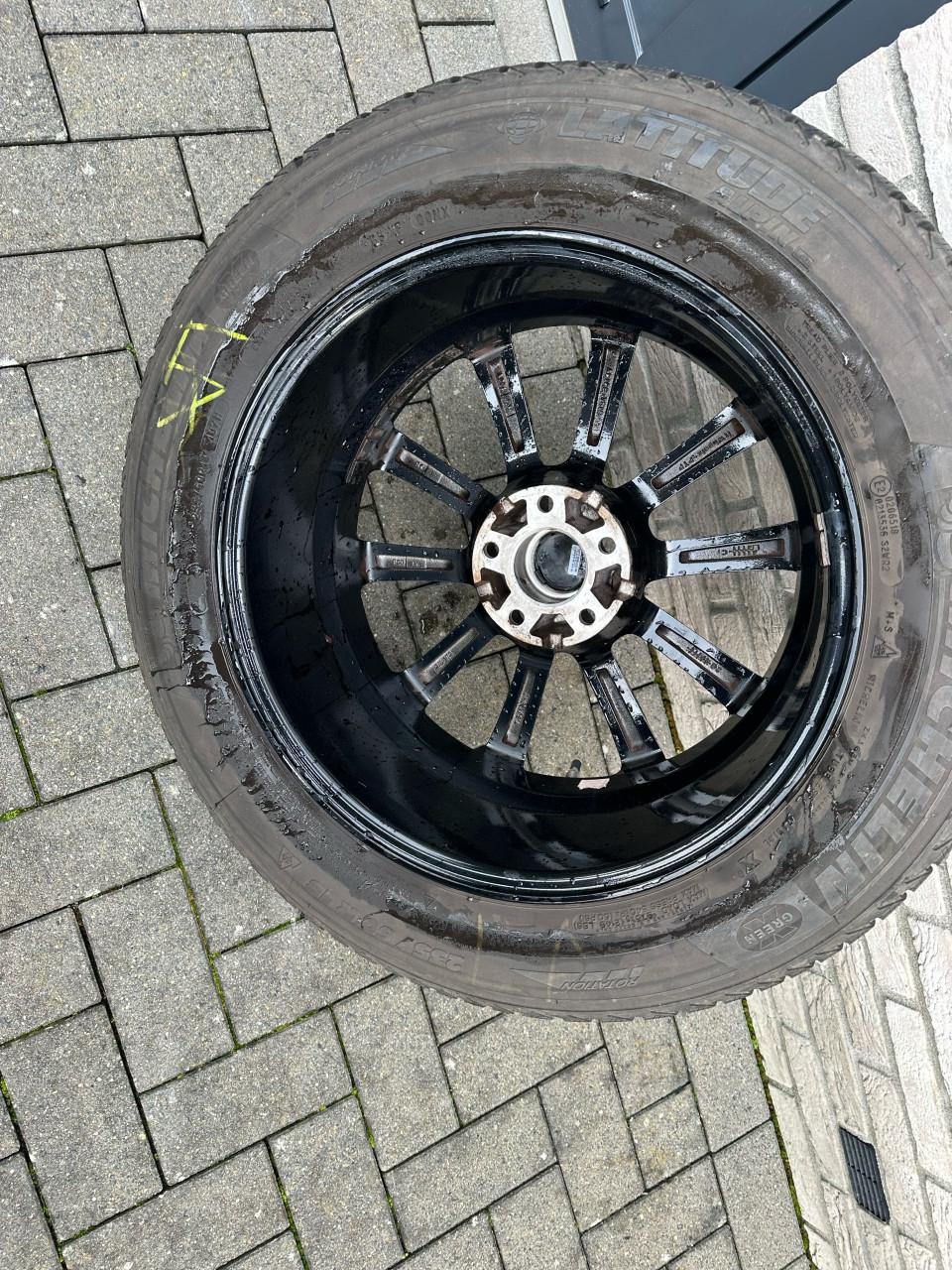 Wintervelgen met winterbanden Mercedes GLC