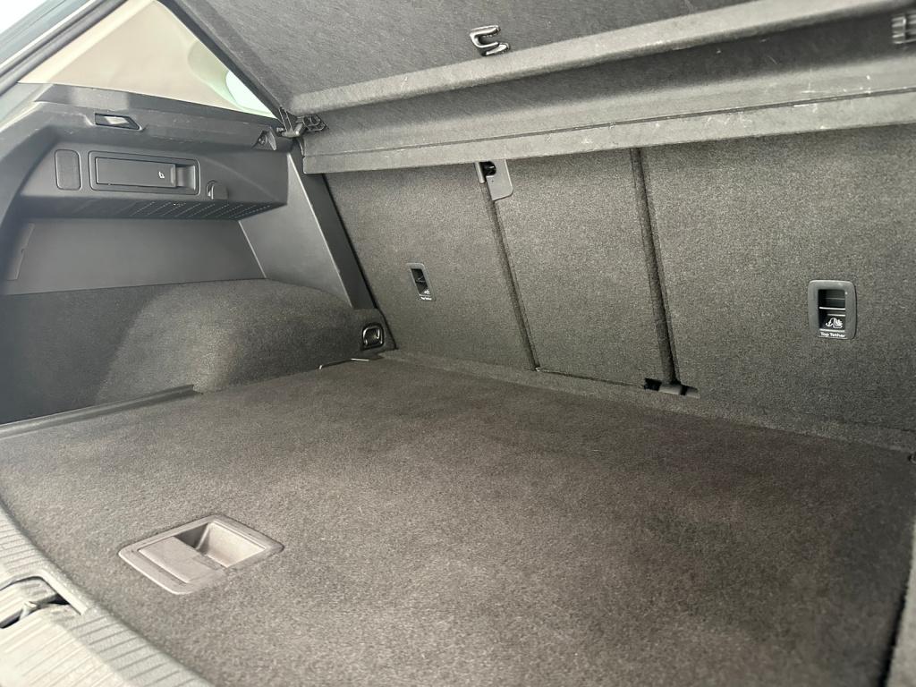 Volkswagen Tiguan 1.5 tsi elegance | harman/kardon | 360 camera | panoramad
