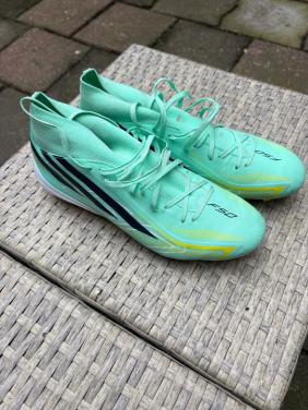 Adidas voetbalschoenen