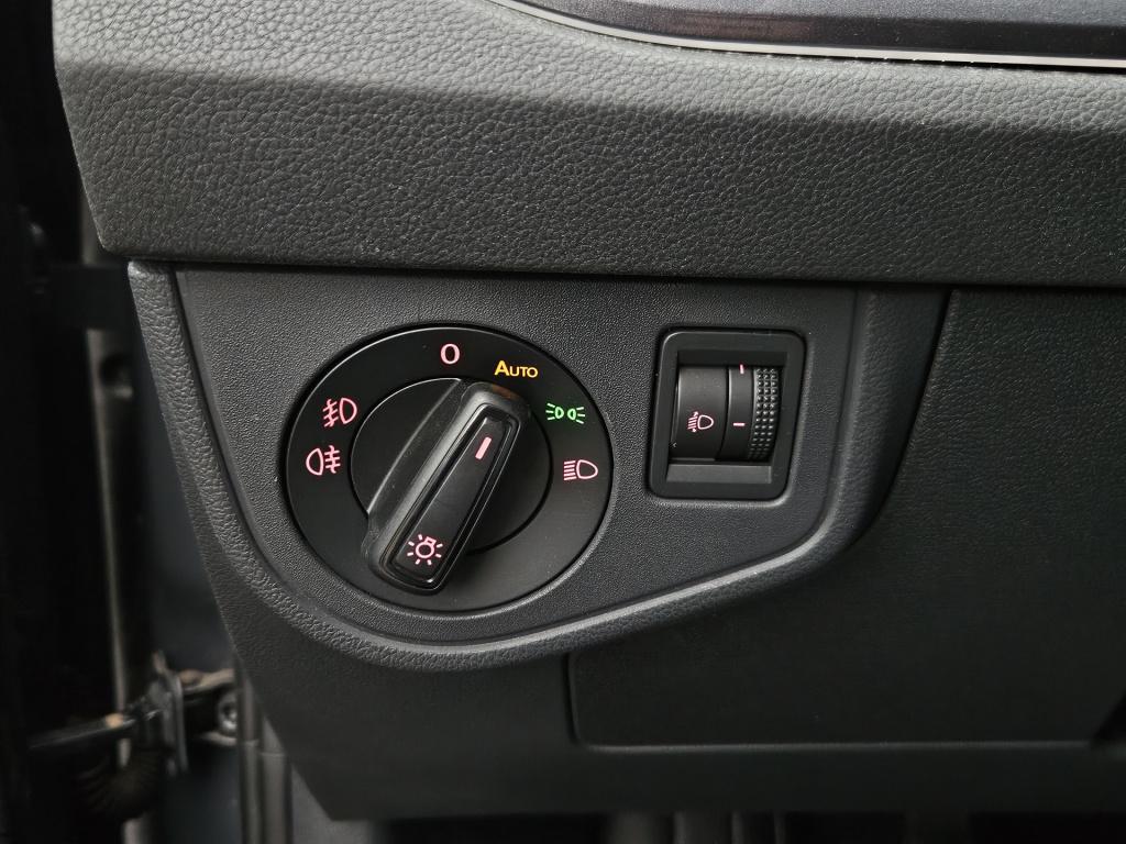 Volkswagen Polo 1.0 tsi | pdc | airco rijklaar inclusief 1 jaar bovag garan