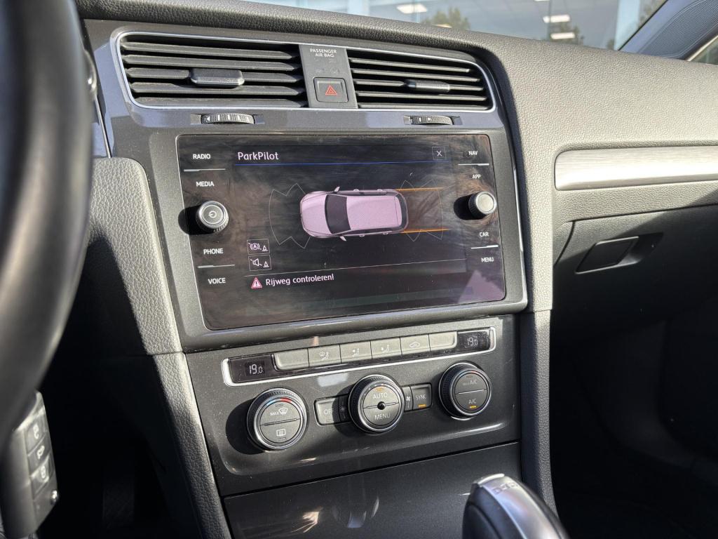 Volkswagen Golf 1.0 tsi highline