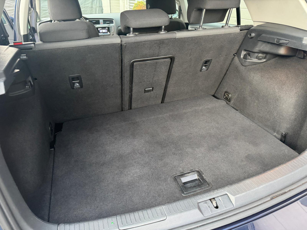 Volkswagen Golf 1.2 tsi easyline