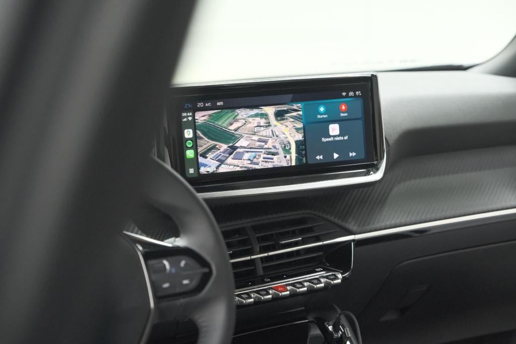 Peugeot 2008 puretech 100 allure | camera | navigatie | parkeersensoren | a