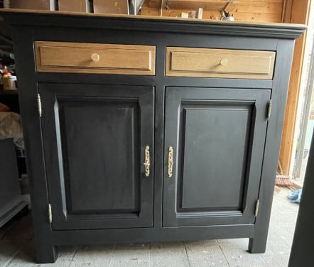 🌟 Uniek & Stoere kast Zoekt Nieuw Thuis! 🌟