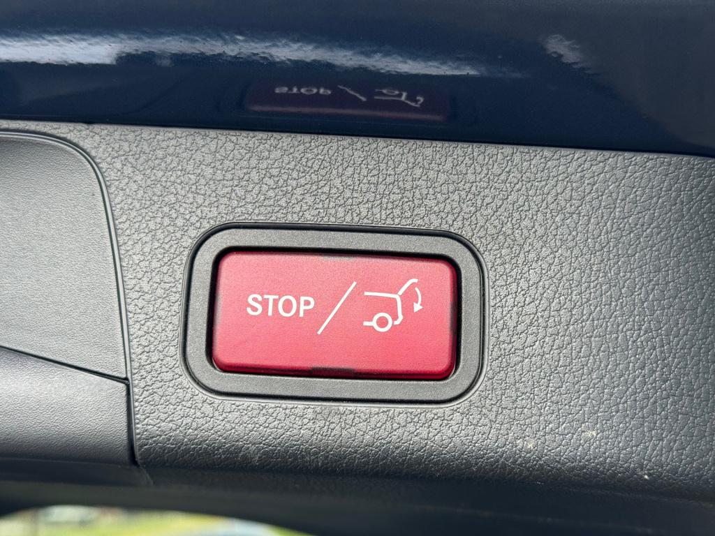 Mercedes-Benz 200-klasse glb amg night-pakket automaat , wegklapbare trekha