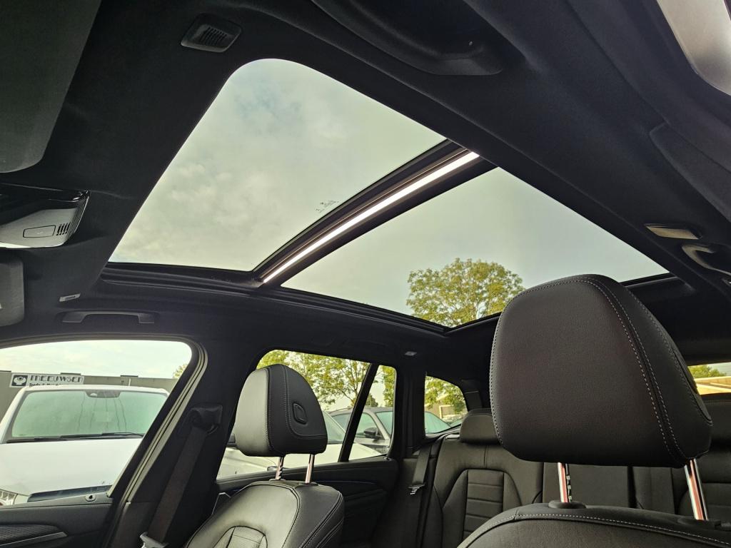 BMW X3 xdrive30e high executive m-sport | pano | acc | head-up | rijklaar i