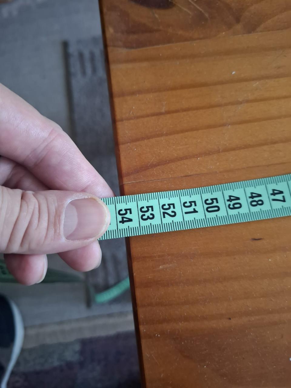 GRATIS SALONTAFEL + BIJZETTAFELTJES
