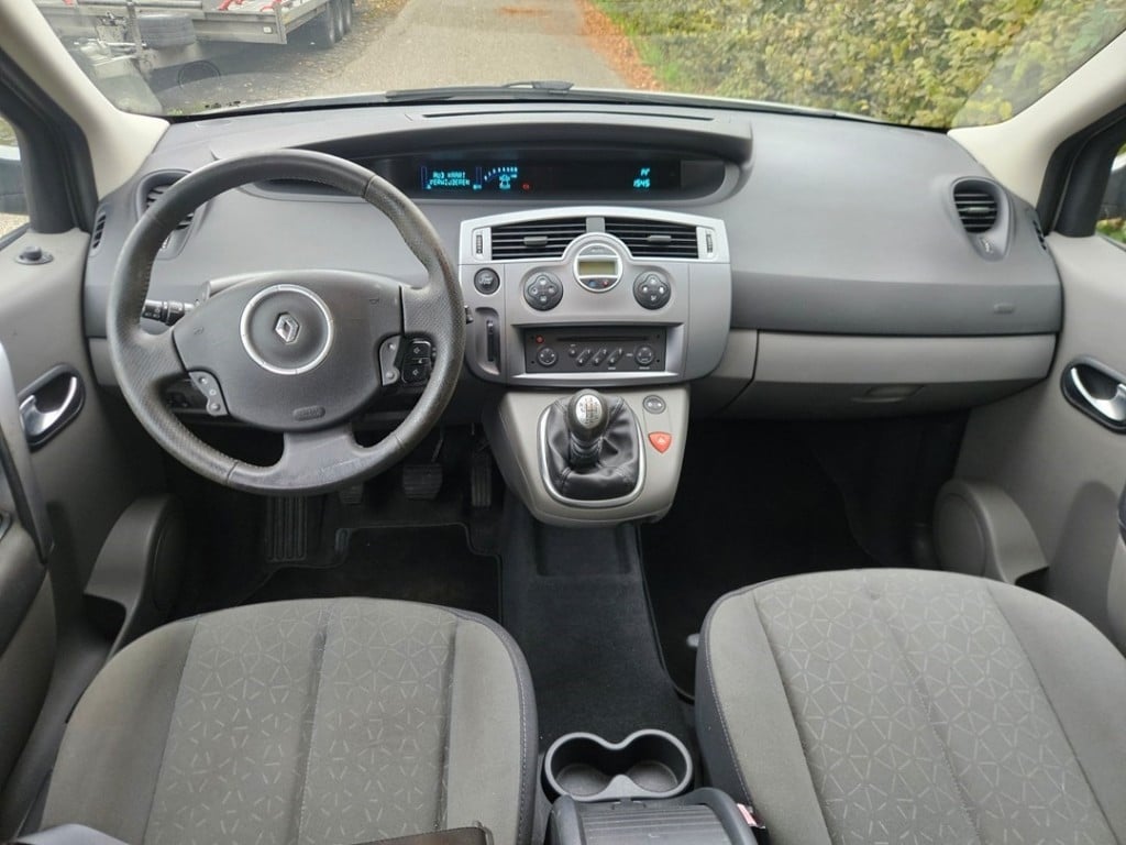 Renault Scenic 2 1.6 16v