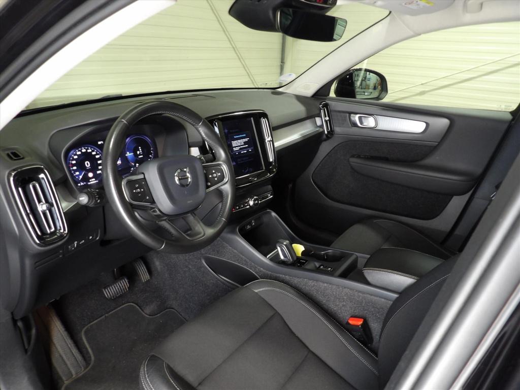 Volvo XC40 t5 twin engine 262pk geartronic momentum pro