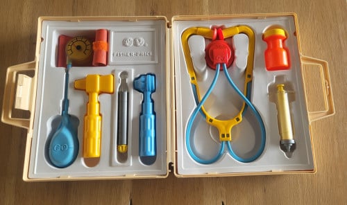 Fisher Price retro dokterskoffer