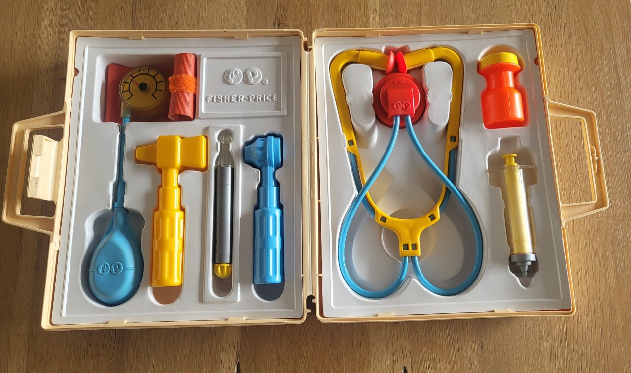 Fisher Price retro dokterskoffer