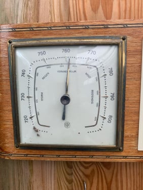 Oude barometer