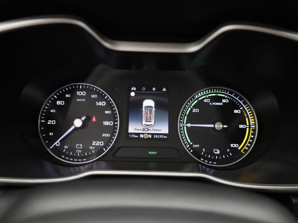 MG Zs Ev mg luxury 45 kwh | automaat | panoramadak | leder | navigatie | ai