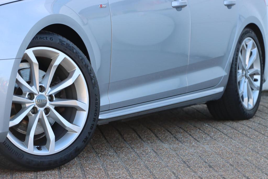Audi A4 avant 35 tfsi s edition 150pk s tronic
