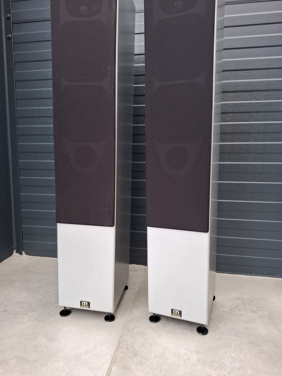 Monitor 3 Audio speakers