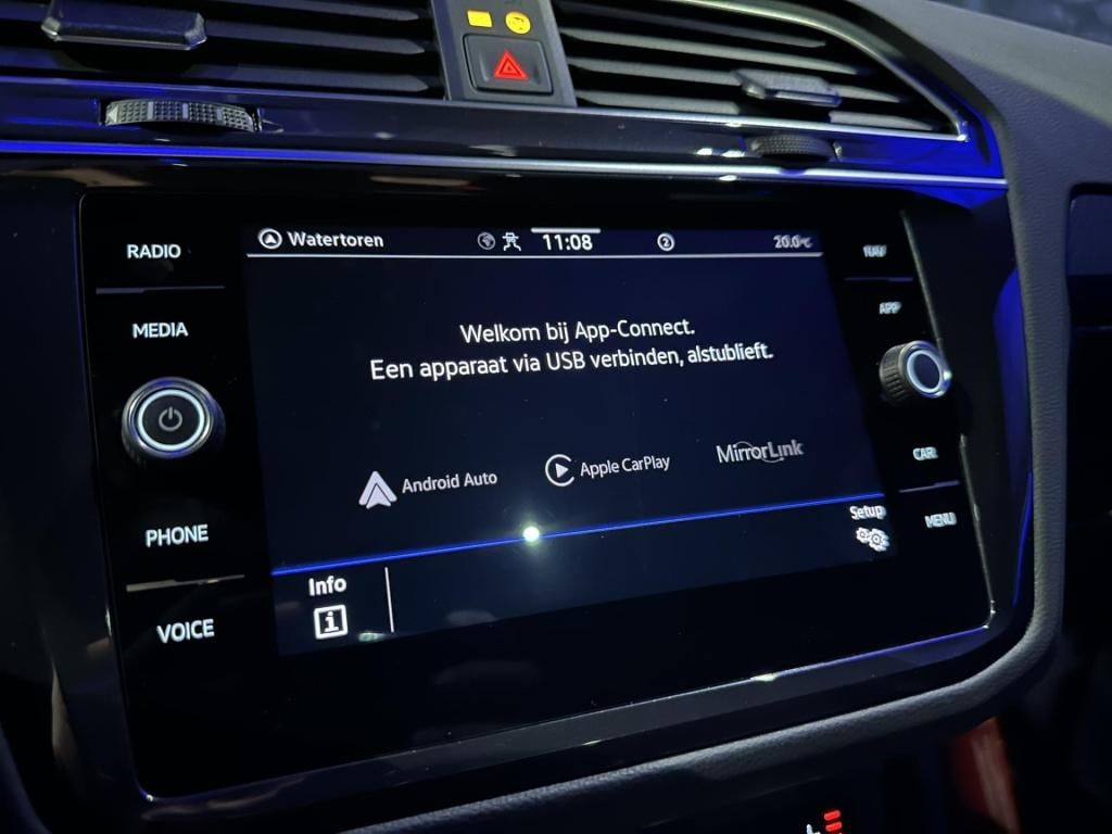 Volkswagen Tiguan 1.5 tsi r-line business+ my 2021*pano*keyless*leder*trekh