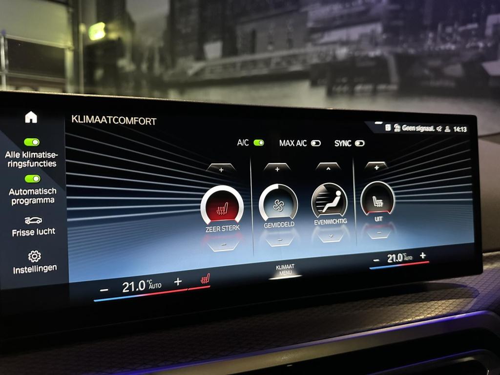 BMW 3-serie touring 330e *dravitgrau*pano*hud*trekhaak*