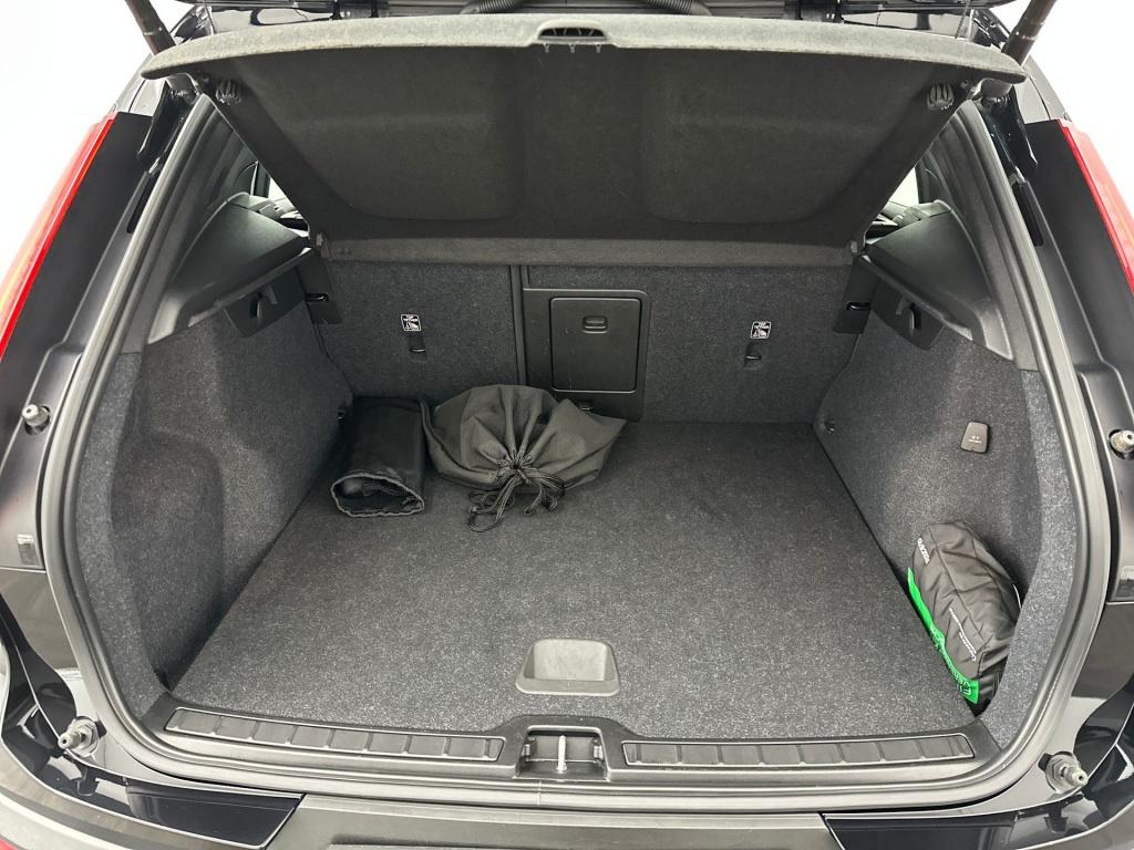 Volvo XC40 t5 262pk recharge plus dark| adap.cruise| 360camera| trekhaak