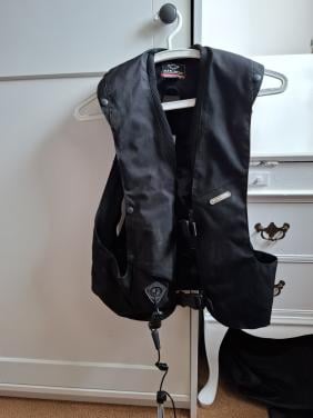 Hit-air airvest zwart maat S