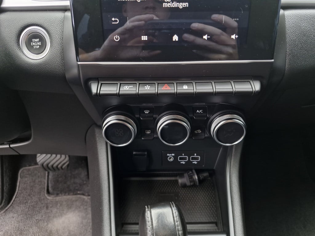 Renault Captur 1.3 tce intens automaat