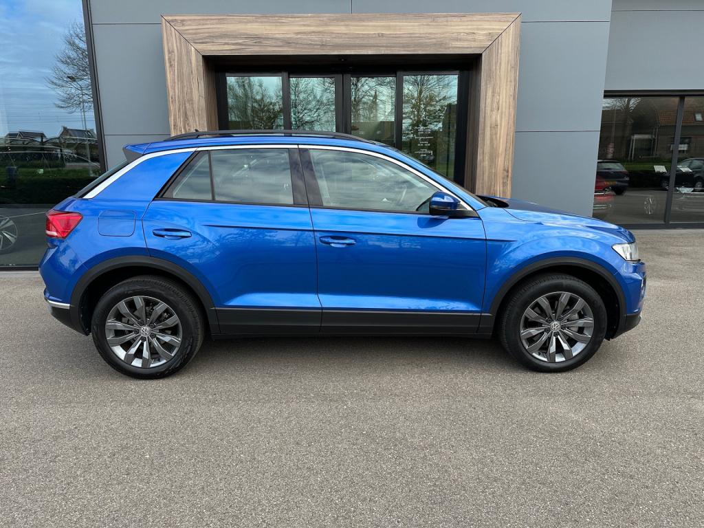Volkswagen T-roc 1.5 tsi 150pk style | trekhaak | navi | camera | carplay |