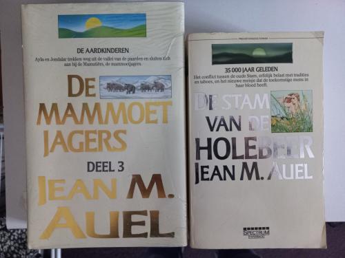 De Stam van de Holebeer en de Mammoetjagers