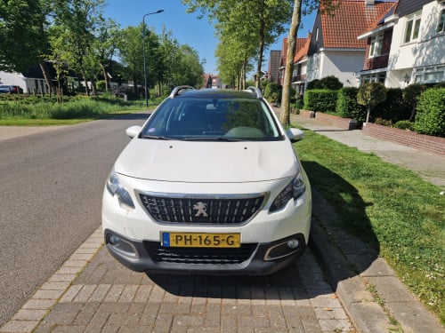 Peugeot 2008 met panoramadak