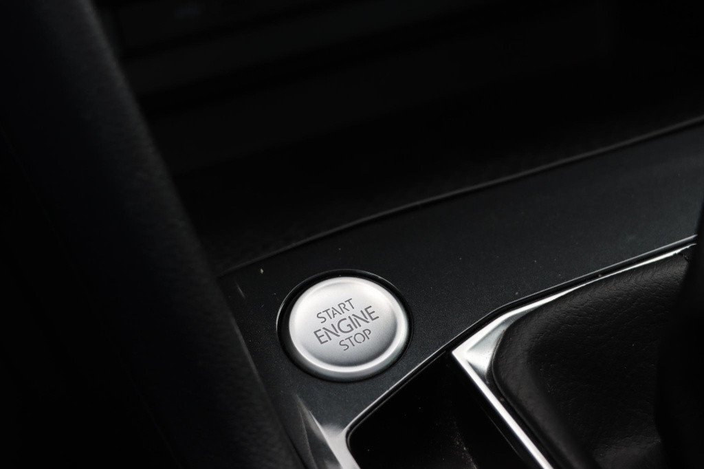Volkswagen Tiguan 1.5 tsi elegance
