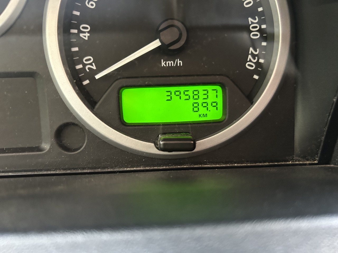 Landrover Discovery 2.7D V6 6 versn.handgeschakeld Grijs kenteken € 6.450,-