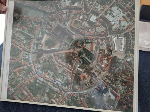 Luchtfoto van centrum Middelburg - ± 1980 genomen tijdens de Stadhouder fee