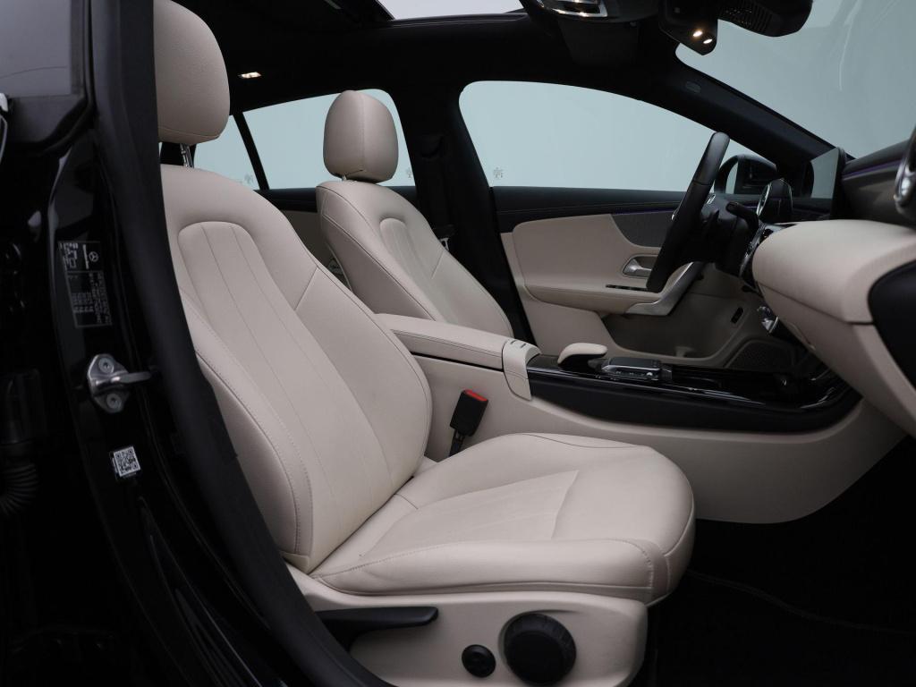 Mercedes-Benz Cla shooting brake 200 business solution | automaat | stoel v