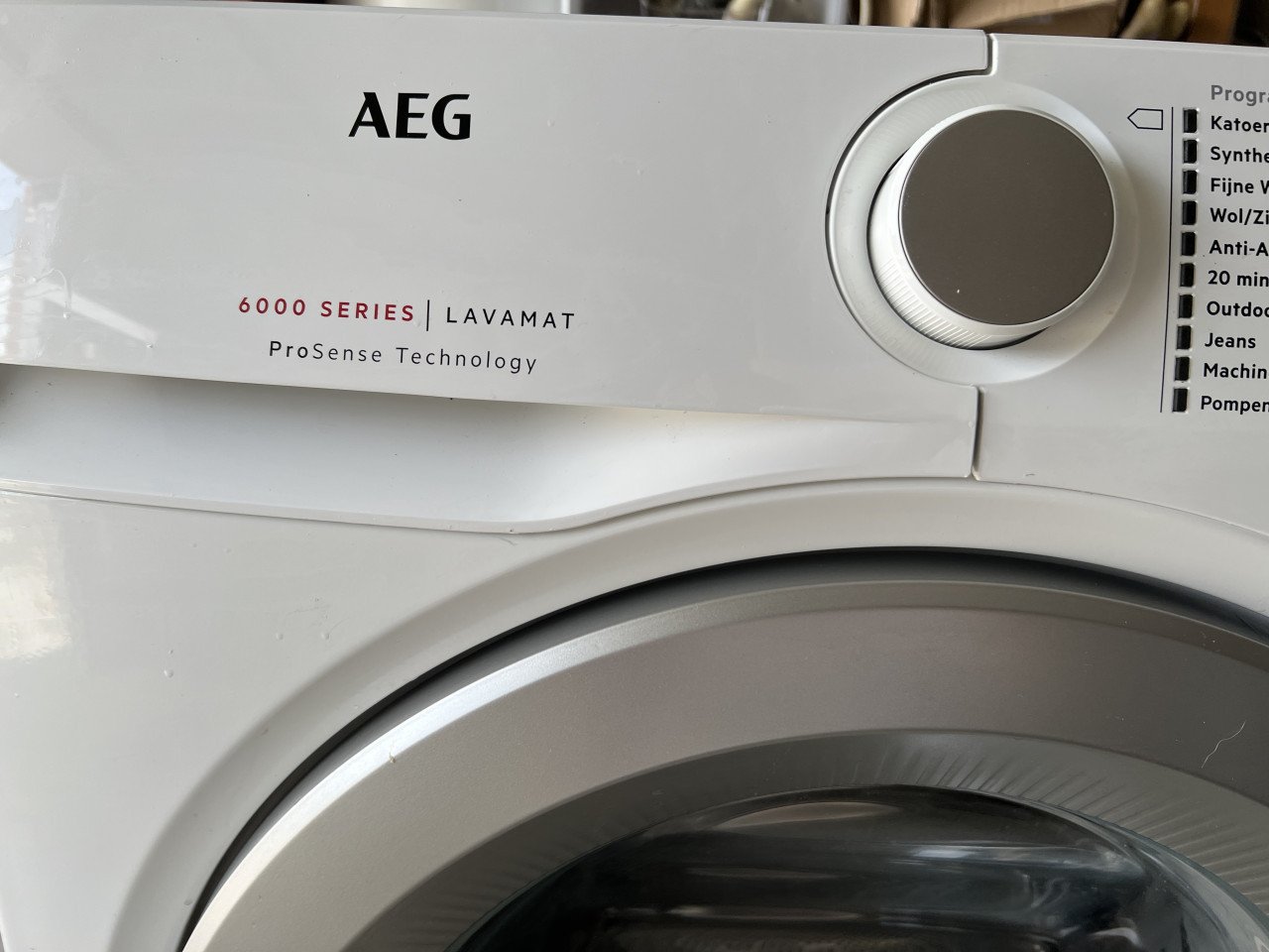 AEG T8DB84GW 8000 serie AbsoluteCare Warmtepompdroger 8 kg. Trommel