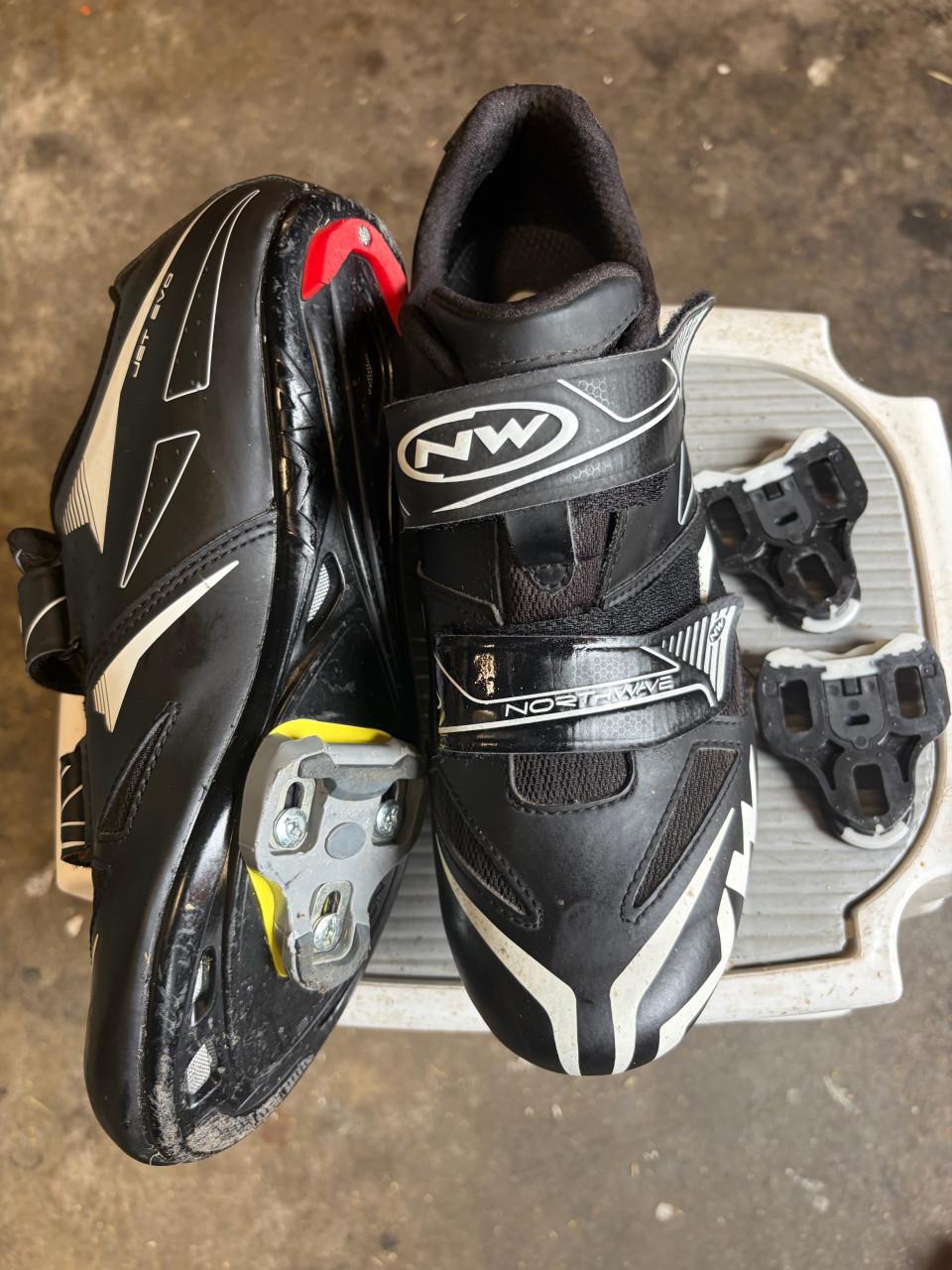 Fietsschoenen maat 44
