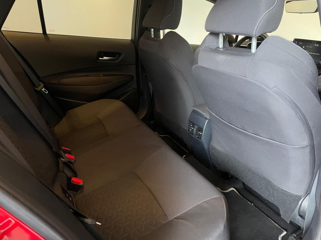 Toyota Corolla Touring Sports 2.0 hybrid teamde