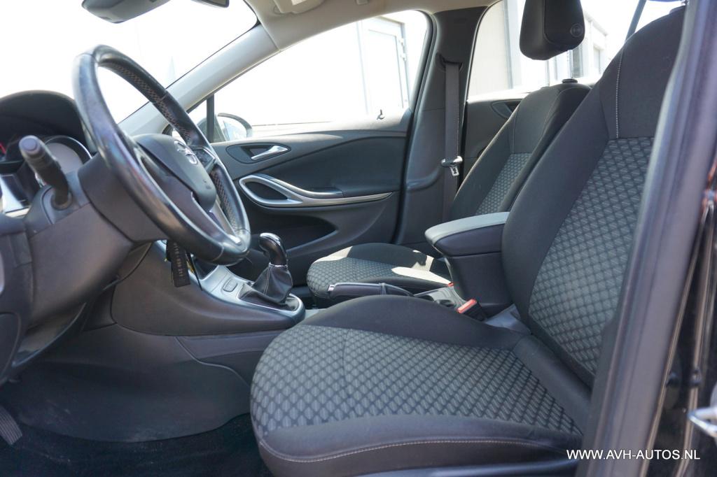 Opel Astra sports tourer 1.2 edition 2020