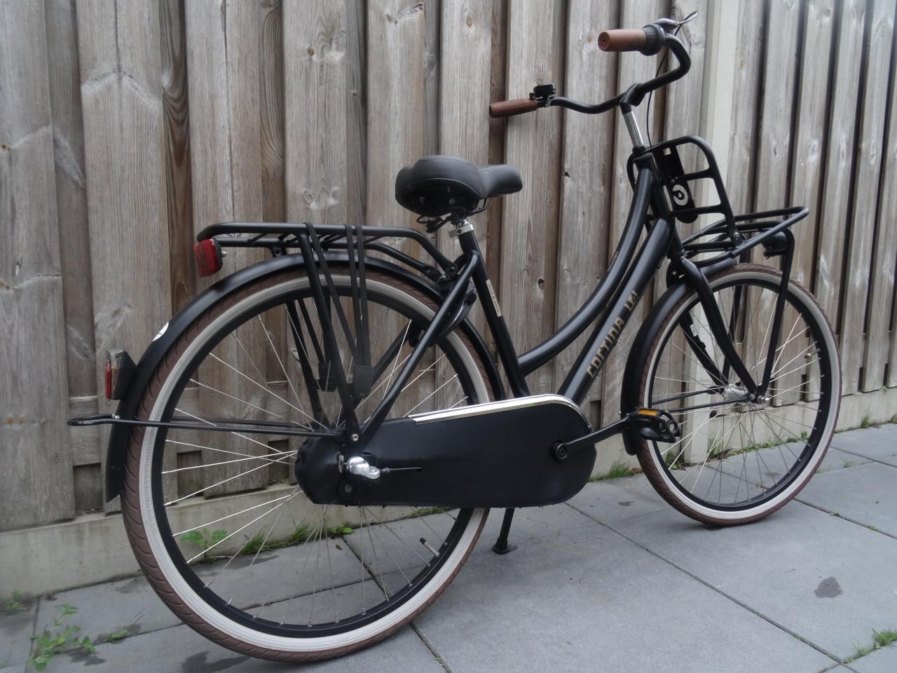 🌸 Prachtige meisjesfiets – Cortina U4 26 inch, bijna als nieuw! 🚲