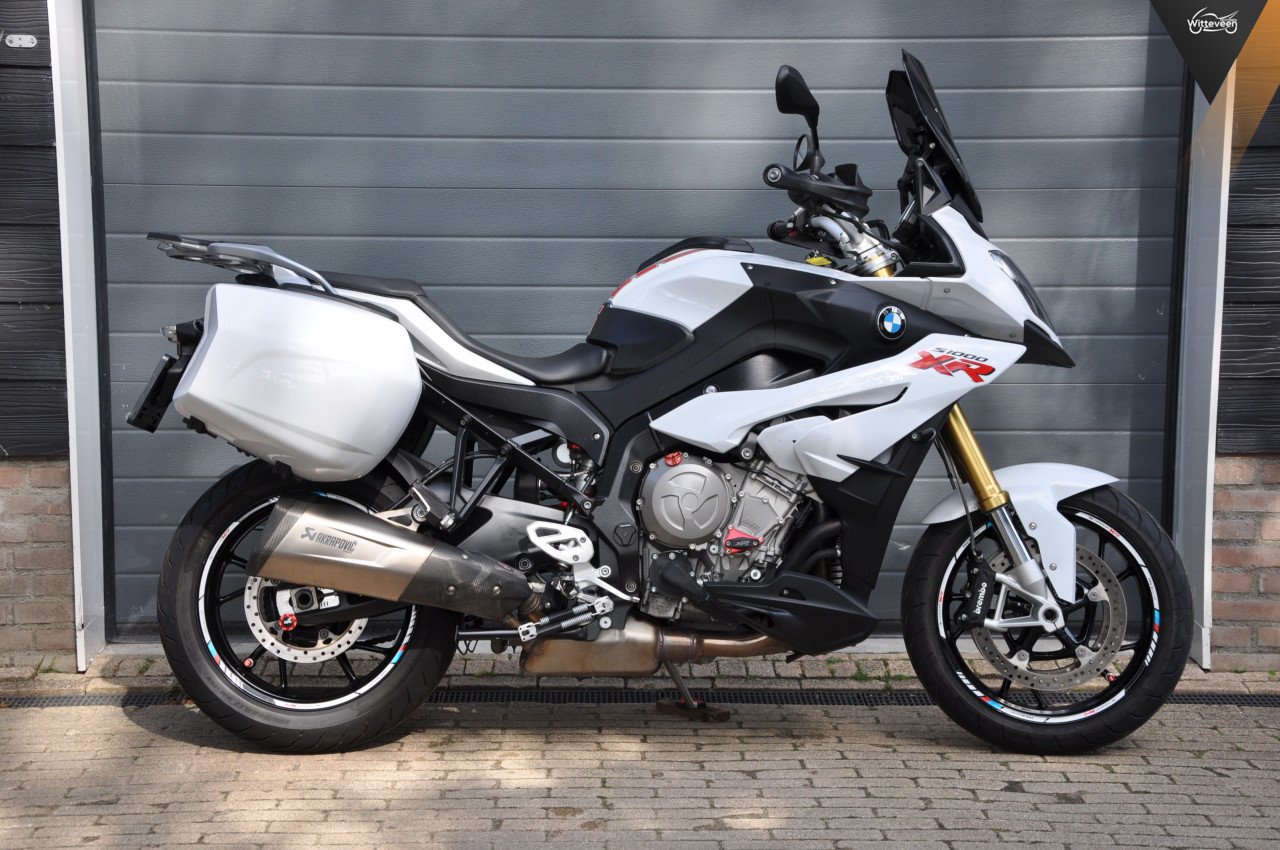 BMW S 1000 XR Alle opties, koffers en Akrapovic