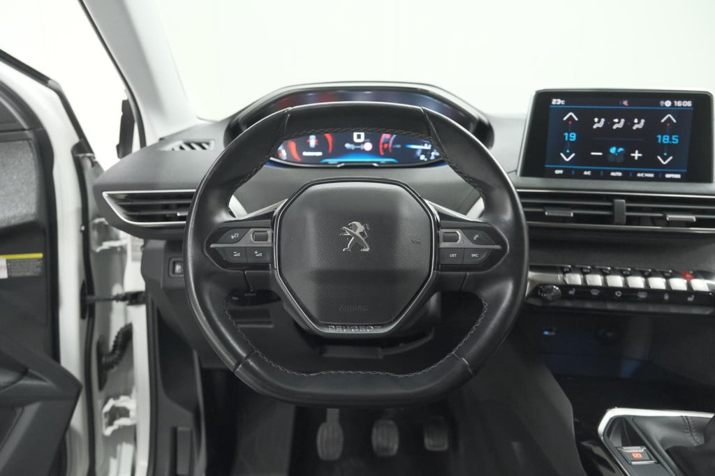 Peugeot 3008 puretech 130 allure | camera | dodehoekdetectie | elektronisch